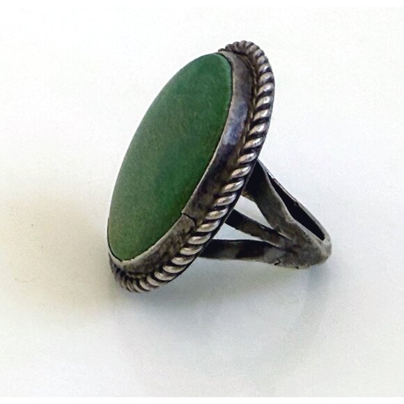 Vintage 70's Large Navajo Green Turquoise Ring Size 5.5 - Picture 3 of 12